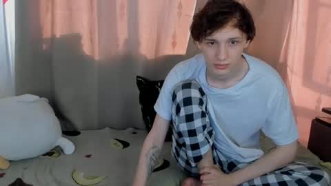 Snapshot of perfect_couplexx chatting on June 21, 2026, 12:19 pm Lina and John online show from June 21, 2026, 12:19 pm