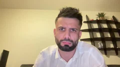 persianprince_13 online show from April 21, 2026, 3:24 am