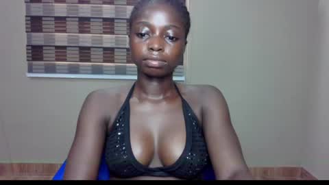 petitexxebony online show from June 9, 2026, 2:50 pm