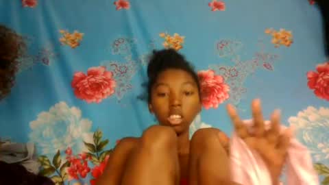 phaosiiia online show from June 20, 2026, 8:11 pm