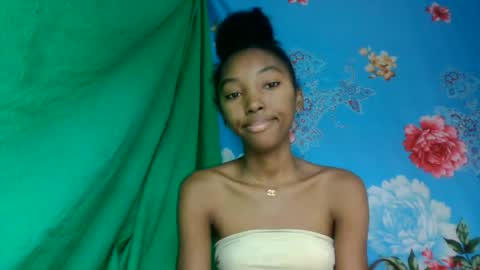 phaosiiia online show from July 3, 2026, 4:46 pm