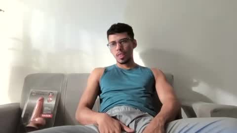 Milo online show from August 3, 2026, 12:32 pm