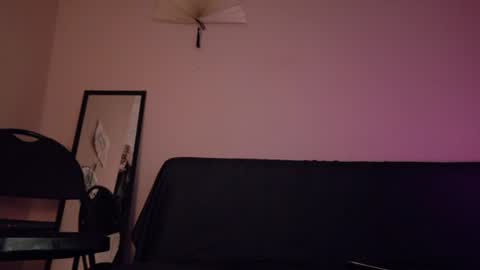 phoenixx_x online show from July 20, 2026, 7:27 pm