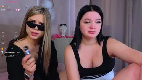 Lora black  and Lili blonde welcome you here online show from February 22, 2025, 2:52 pm