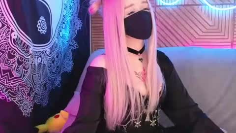 Sonya online show from August 2, 2026, 10:52 pm