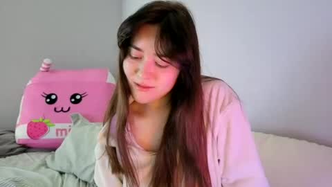 PilloGoddess online show from June 18, 2026, 1:06 am