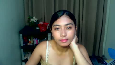 pinay_aangel online show from May 17, 2026, 11:12 pm