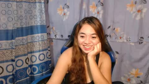 pinay_singlemomxs online show from March 18, 2026, 7:50 pm