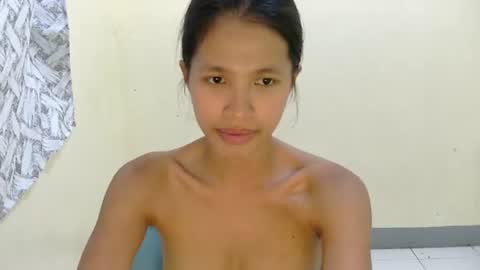 Snapshot of pink_bubbles011 chatting on July 17, 2026, 5:58 am pink_bubbles011 online show from July 17, 2026, 5:58 am