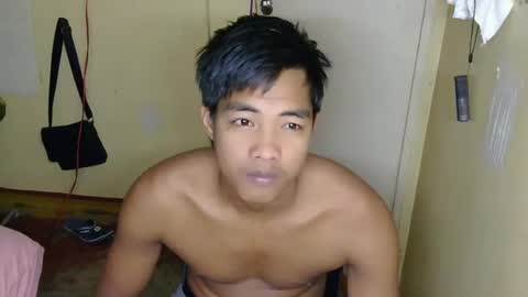 Snapshot of pinoy_brix chatting on July 2, 2026, 4:51 am pinoy_brix online show from July 2, 2026, 4:51 am