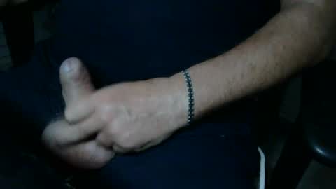 pisellinoinoino online show from July 7, 2026, 4:04 am