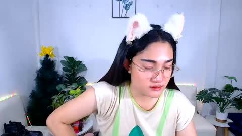 Ploysai online show from June 14, 2026, 11:07 pm