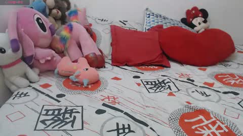 Snapshot of pocahontas_princess__ chatting on June 17, 2026, 3:02 pm Pocahontas online show from June 17, 2026, 3:02 pm