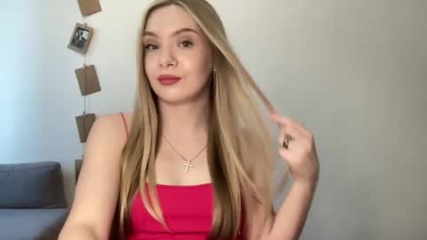 polishangel222 online show from July 29, 2026, 4:16 pm