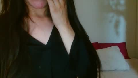 porcelainlux online show from May 5, 2026, 2:41 am