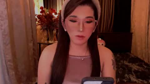 Rosedoll online show from June 12, 2026, 1:04 am