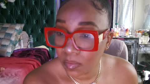 Yasmine pretty online show from June 23, 2026, 7:12 pm