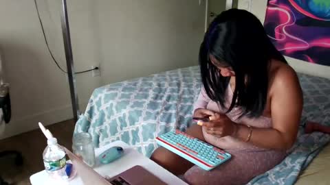 Yasmine pretty online show from July 15, 2026, 6:46 pm