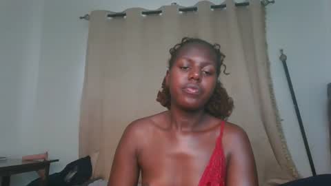pretty_empress online show from July 30, 2026, 8:57 am