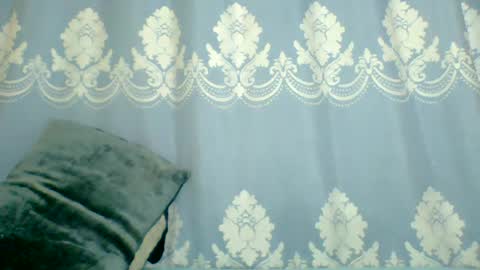 SHANIA online show from July 14, 2026, 9:42 pm