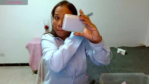 Snapshot of prettyduration chatting on May 28, 2026, 6:38 pm Caro sins online show from May 28, 2026, 6:38 pm