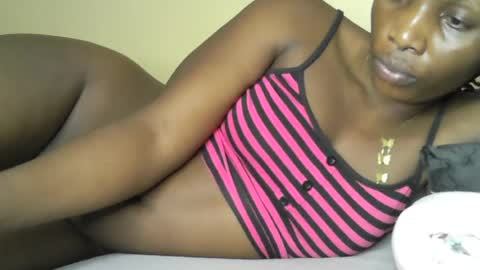 prettyvish online show from July 5, 2026, 4:19 am