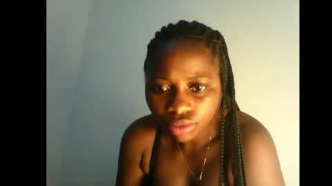 prettyxxpac online show from June 29, 2026, 12:06 am