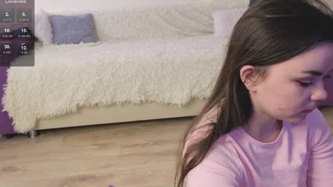 Kitty online show from April 29, 2026, 2:15 am