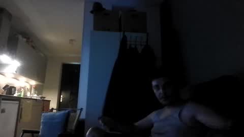 Snapshot of prieslucas068 chatting on May 23, 2026, 11:03 am prieslucas068 online show from May 23, 2026, 11:03 am