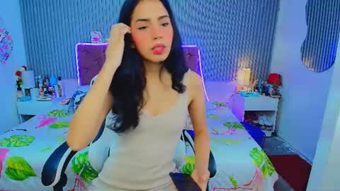 princess_skinny18 online show from July 7, 2026, 5:50 pm