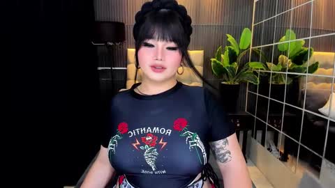 Astrid Ley online show from February 26, 2025, 6:32 pm