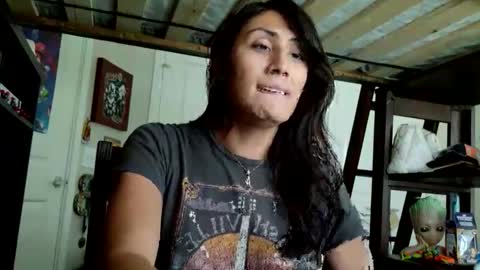 Prinxessally online show from May 19, 2026, 6:36 pm