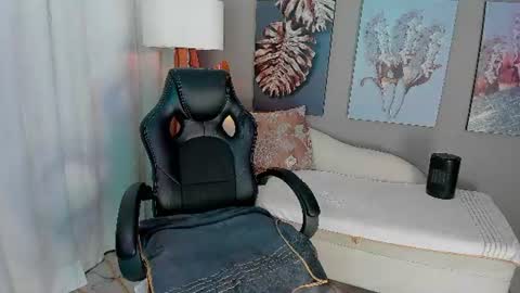 Priya Rose online show from June 27, 2026, 12:22 pm