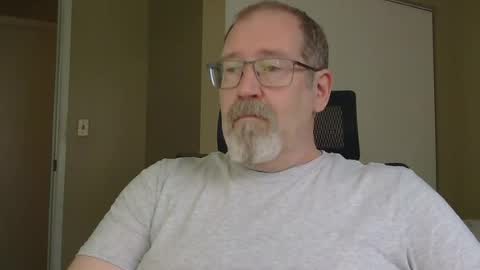 Snapshot of professor21255 chatting on July 7, 2026, 12:31 pm professor21255 online show from July 7, 2026, 12:31 pm