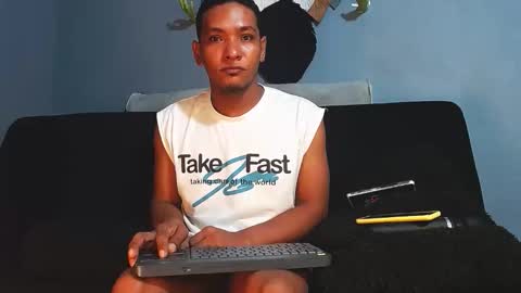 Grande y Gruesa online show from June 7, 2026, 10:52 am