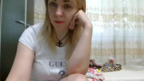 Pryncess sweety online show from July 24, 2026, 3:32 pm