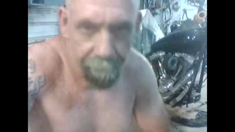 ptyp1973 online show from November 30, 2025, 7:56 am