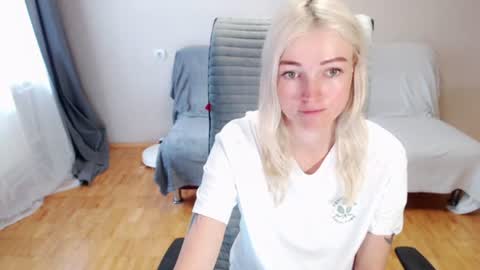 Polly online show from June 16, 2026, 5:54 am