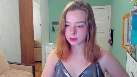 Polly online show from December 10, 2024, 11:43 am
