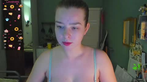 Polly online show from January 26, 2025, 3:03 pm