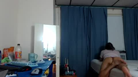 putiputi4u online show from July 7, 2026, 4:15 am