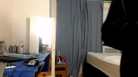 putiputi4u online show from July 19, 2026, 7:23 am