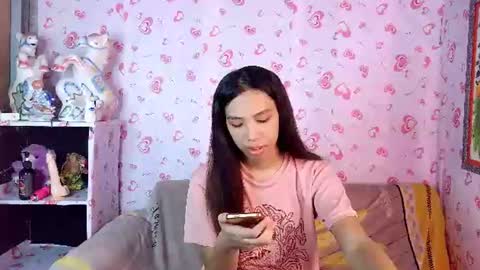 queen_gia online show from June 26, 2026, 6:18 am