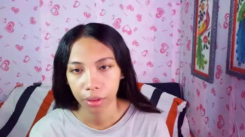 queen_gia online show from August 6, 2026, 3:08 am