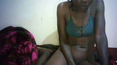queen_joan online show from February 4, 2025, 7:22 pm