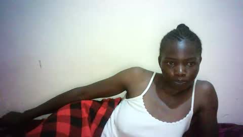 queen_joan online show from February 16, 2025, 1:14 am