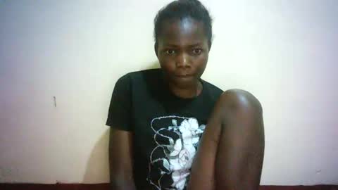 queen_joan online show from February 26, 2025, 10:20 pm