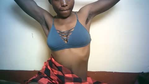 queen_joan online show from February 27, 2025, 7:01 am