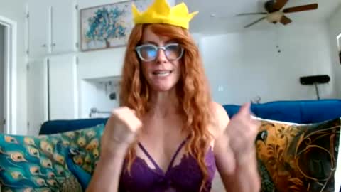 Snapshot of queenamber22 chatting on July 7, 2026, 11:31 pm Queen Amber online show from July 7, 2026, 11:31 pm