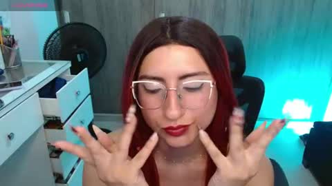 Queenlilith online show from August 7, 2026, 10:56 pm